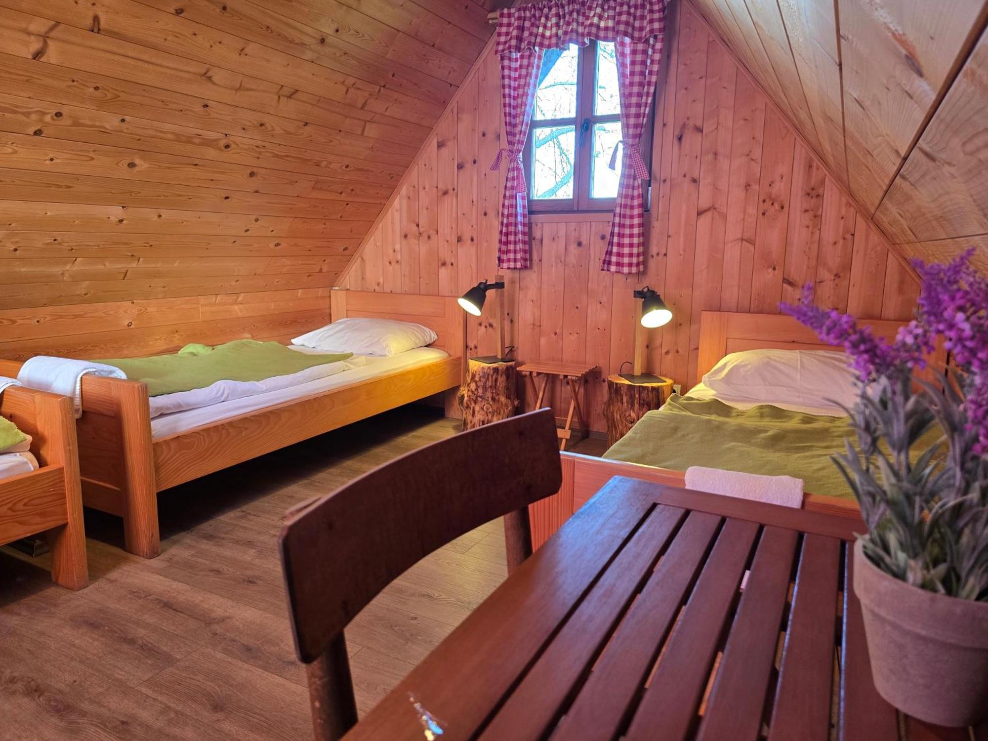 Bungalows Rizvan City Brusane Zewnętrze zdjęcie